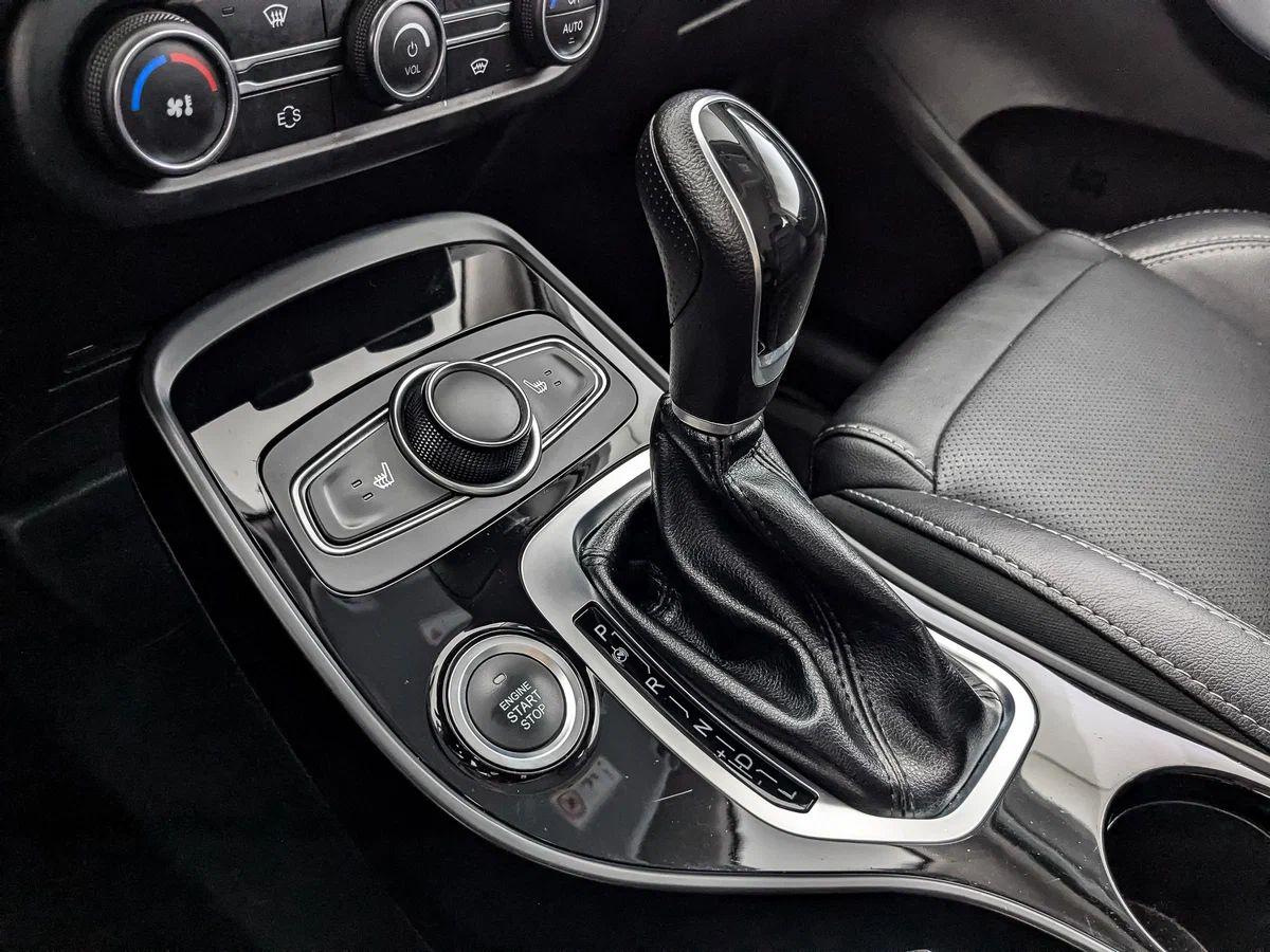 фото автомобиля 10