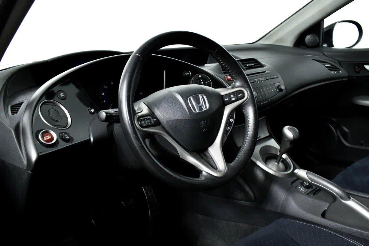 фото автомобиля 10