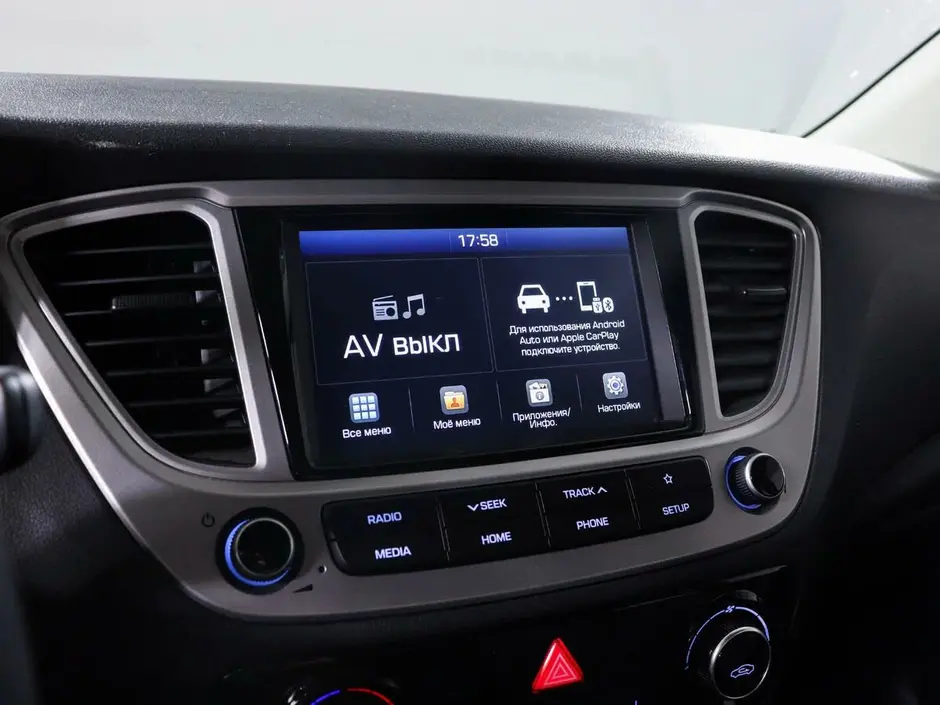 «Авто на Неве»