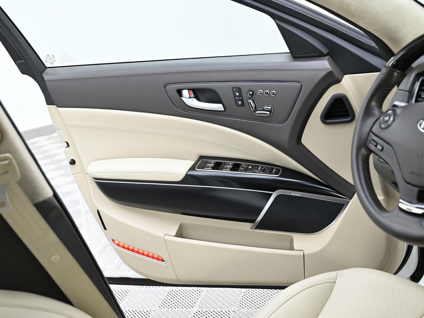 фото автомобиля 11