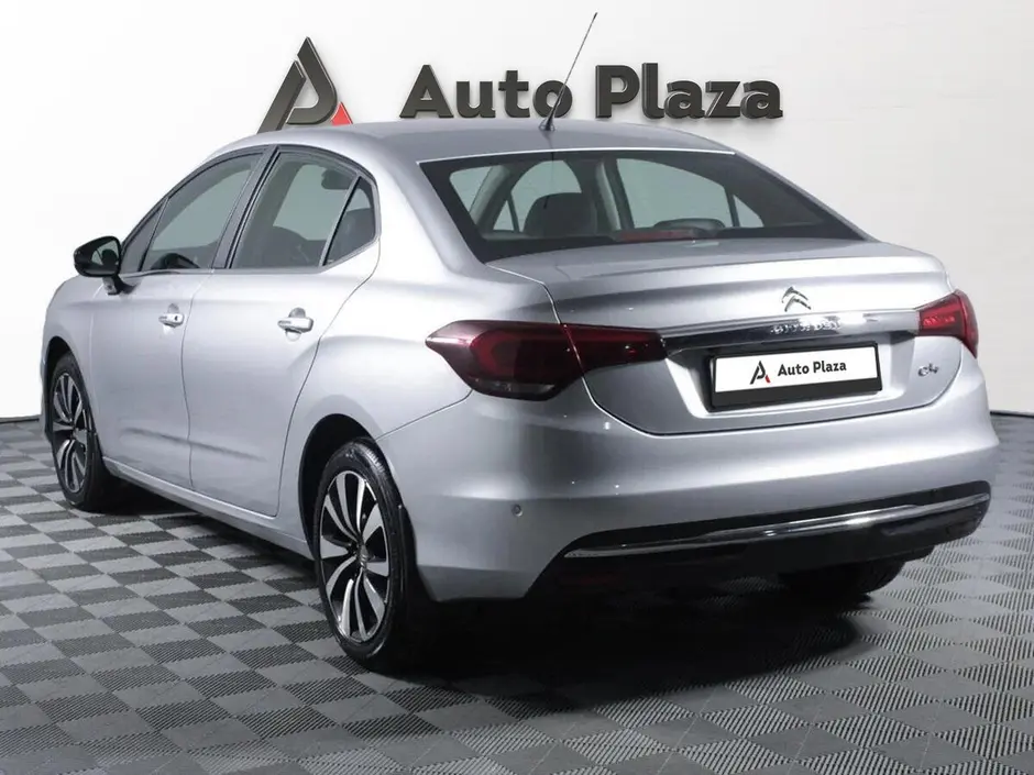 AutoPlaza