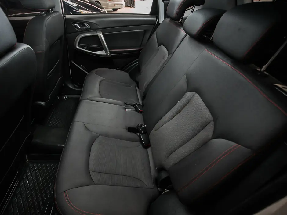 «Авто на Неве»