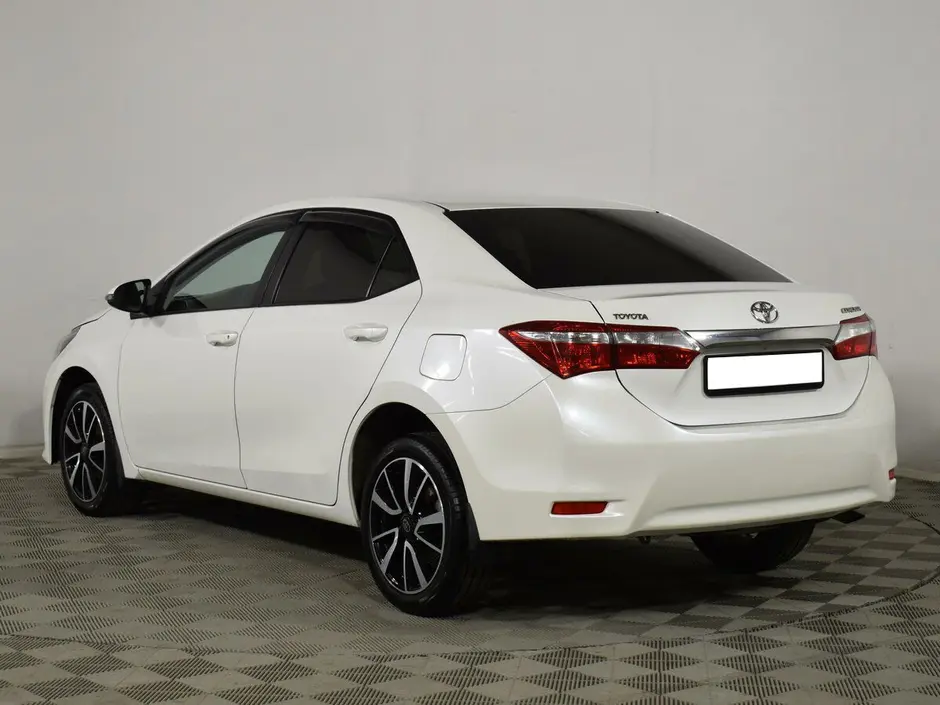 «Авто на Неве»