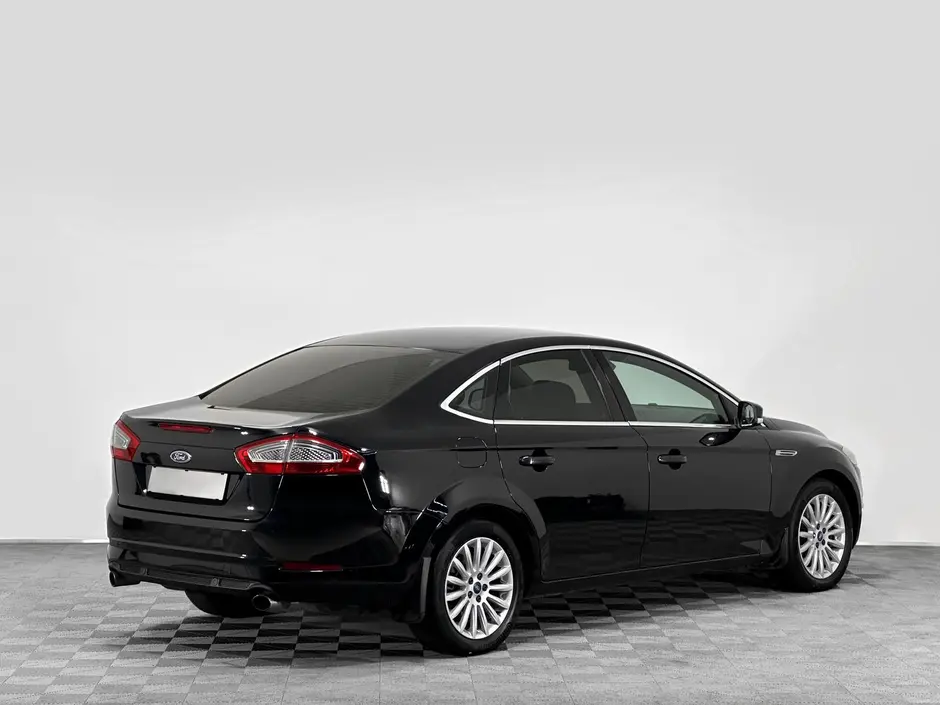 «Авто на Неве»