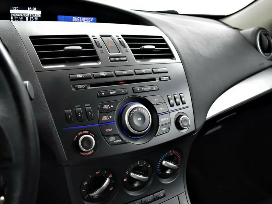 «Авто на Неве»