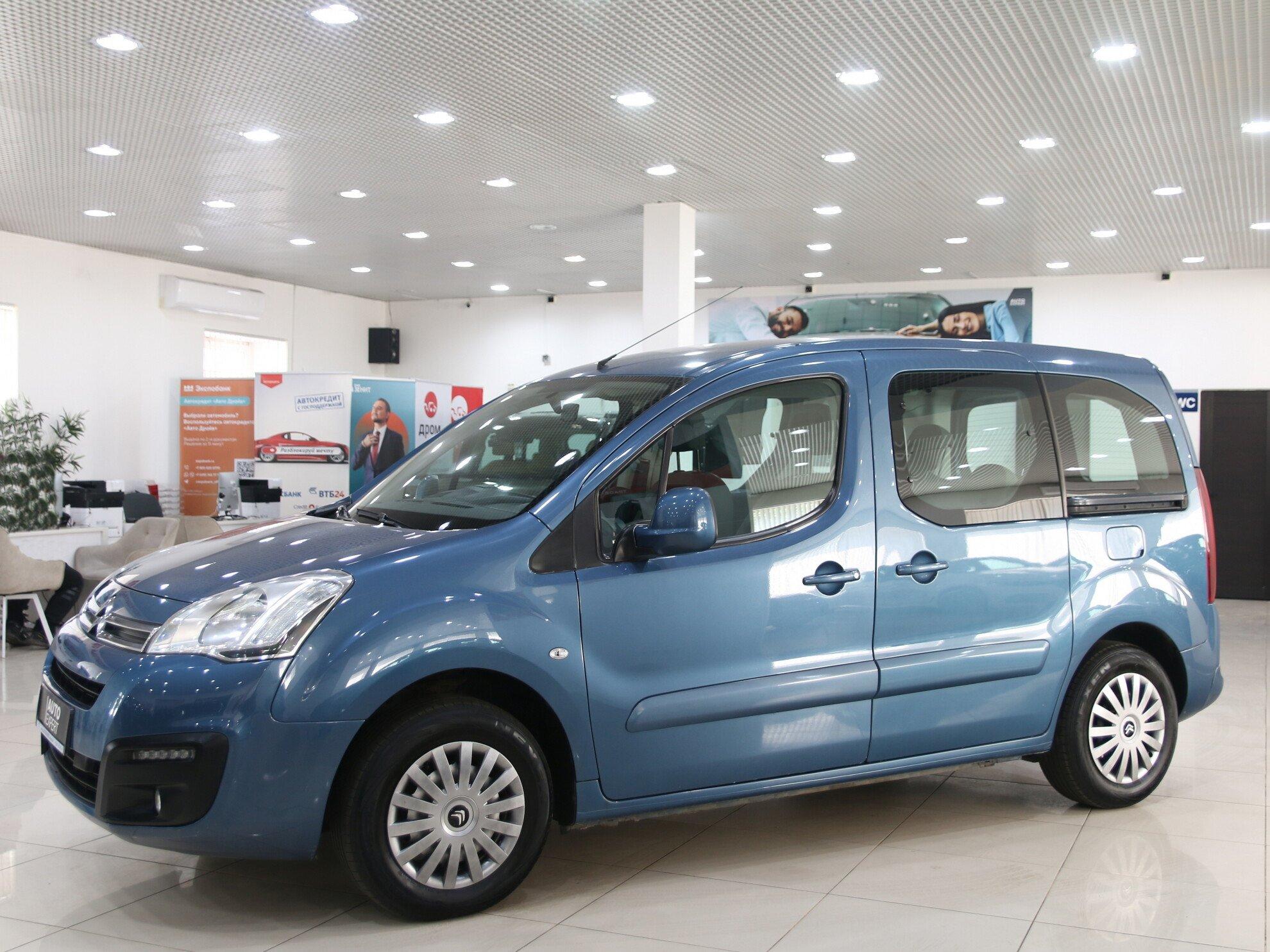 фото автомобиля 0