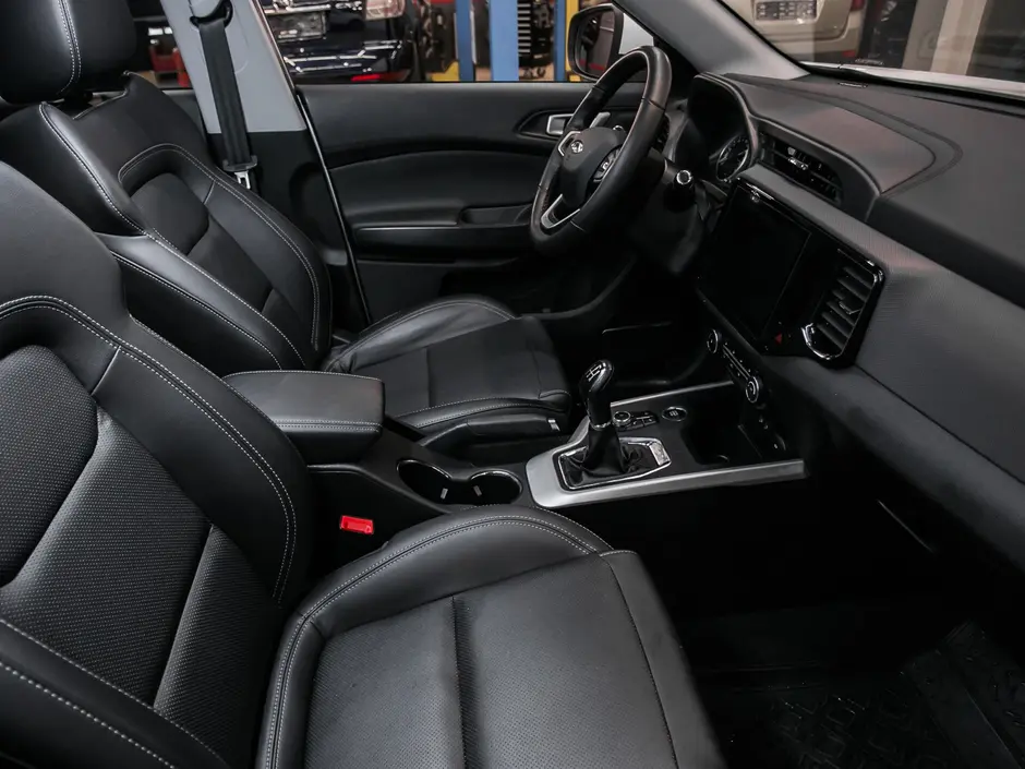 «Авто на Неве»