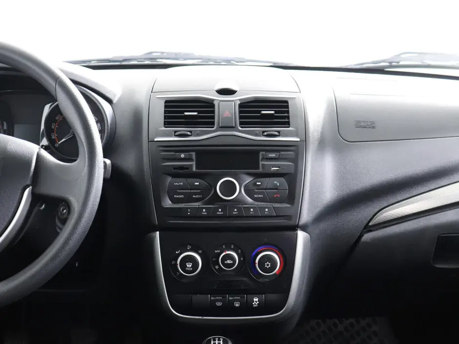 «Авто на Неве»