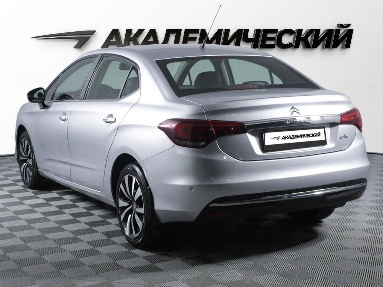 фото автомобиля 3