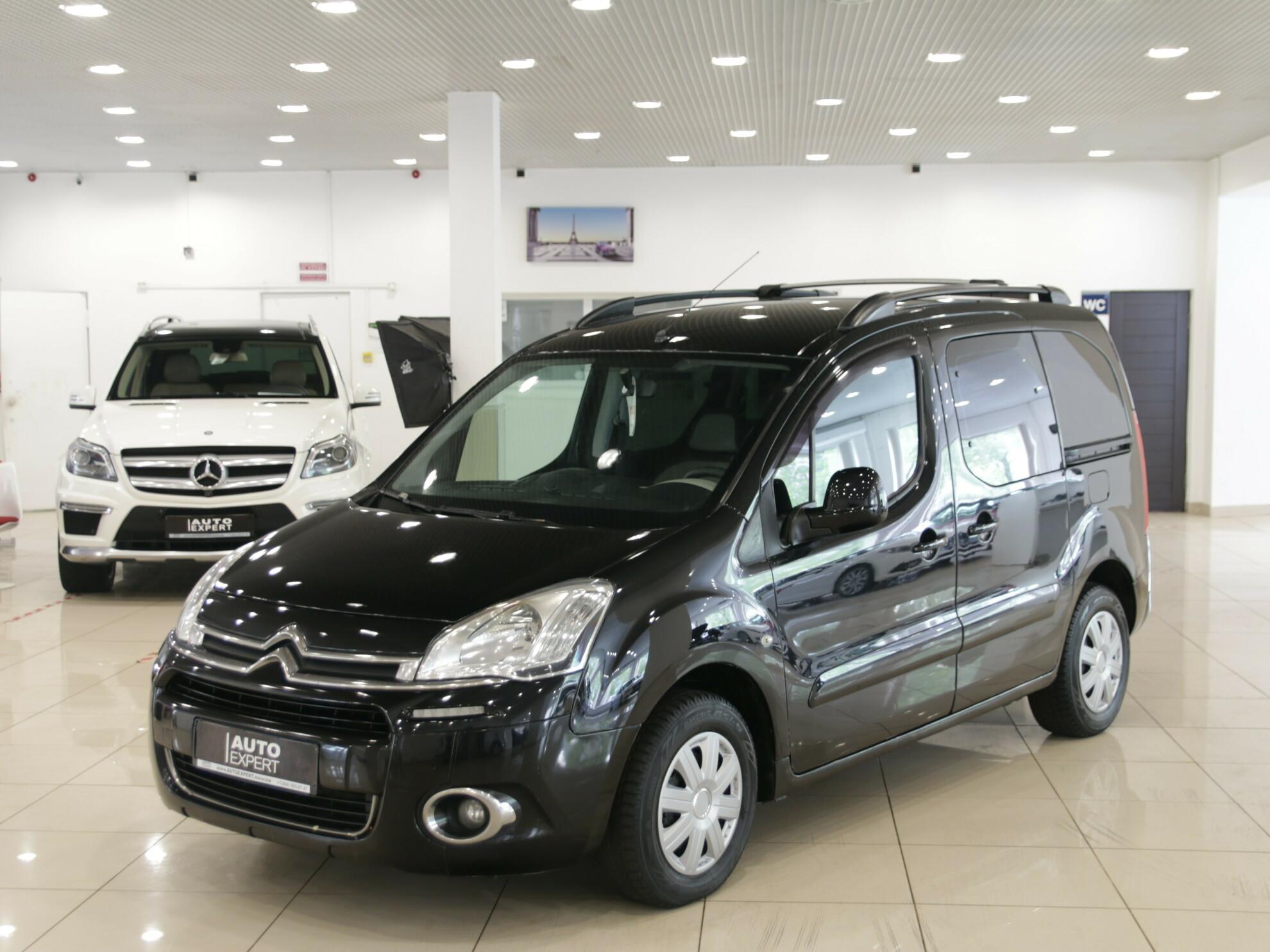 фото автомобиля 0