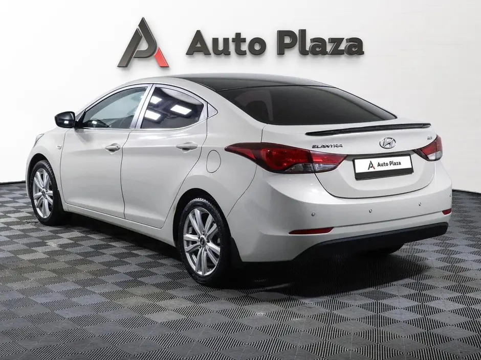 AutoPlaza