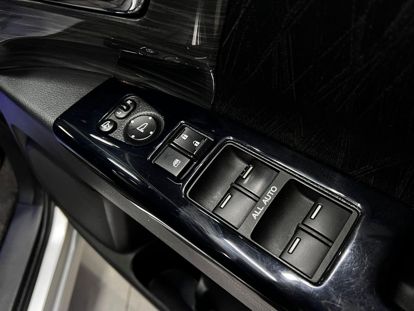 фото автомобиля 11