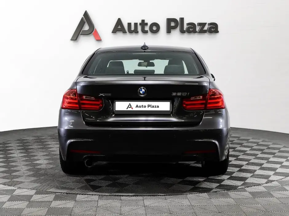 AutoPlaza
