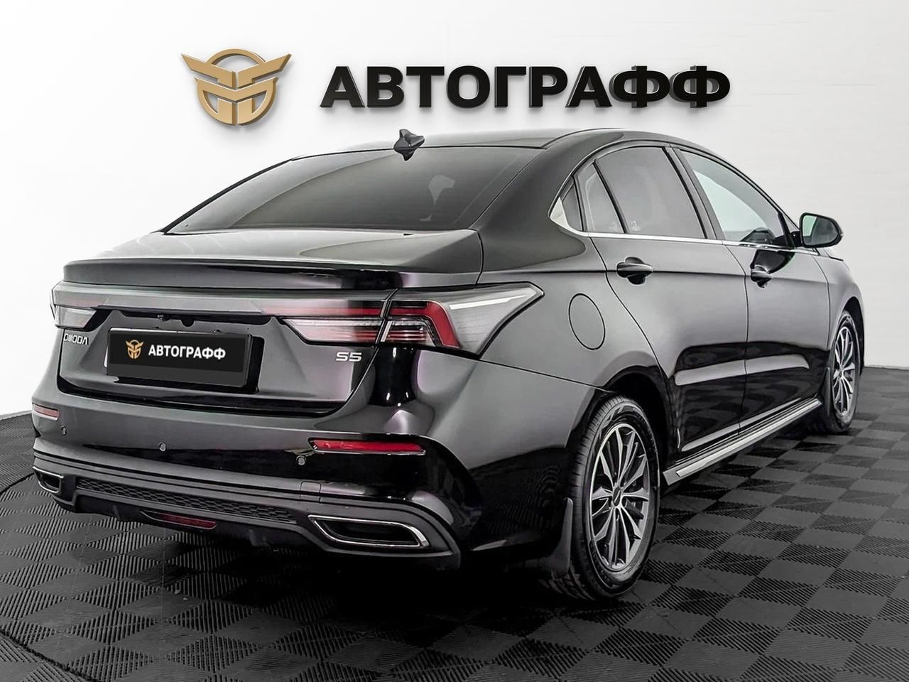 фото автомобиля 1