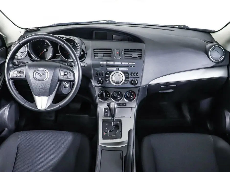 «Авто на Неве»