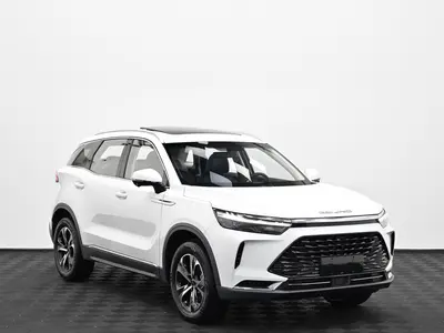 BAIC X7