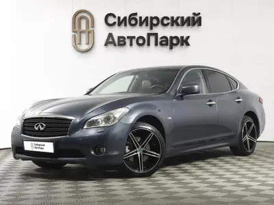 Infiniti M