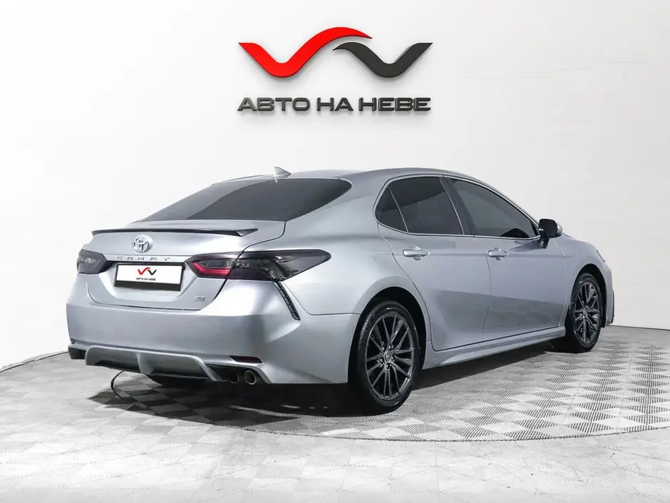 «Авто на Неве»