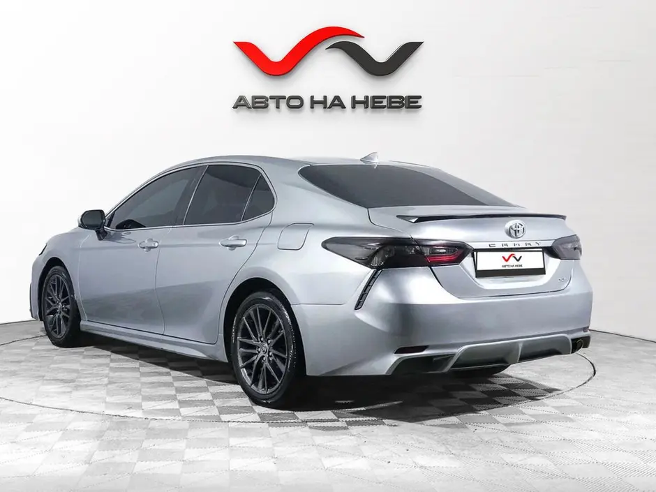 «Авто на Неве»