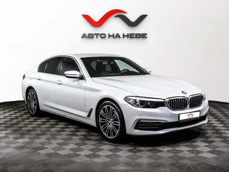 «Авто на Неве»