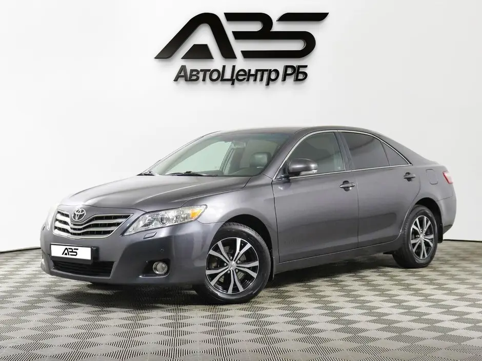 Toyota Camry, 2011 г.