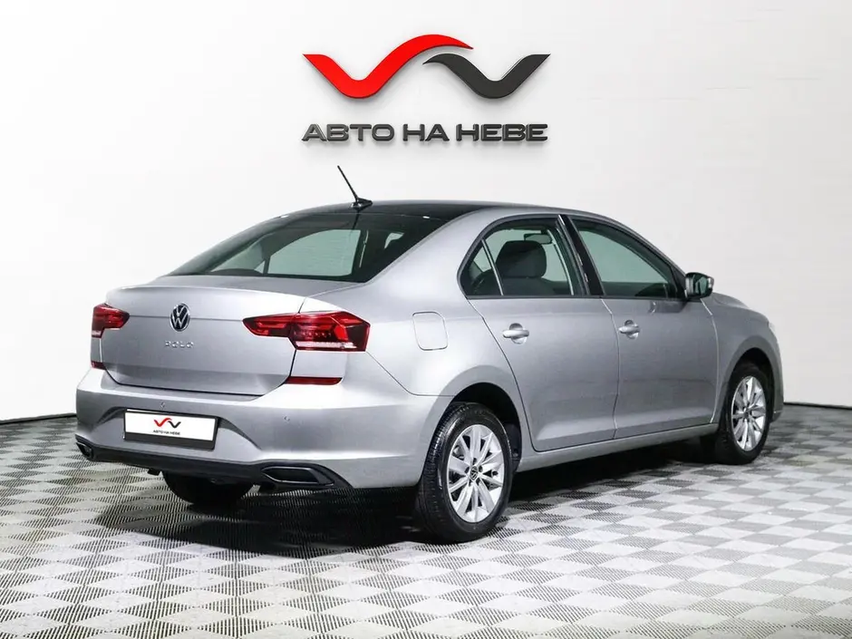 «Авто на Неве»