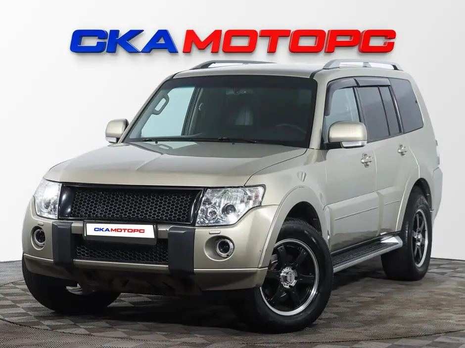 Mitsubishi Pajero, 2011 г.