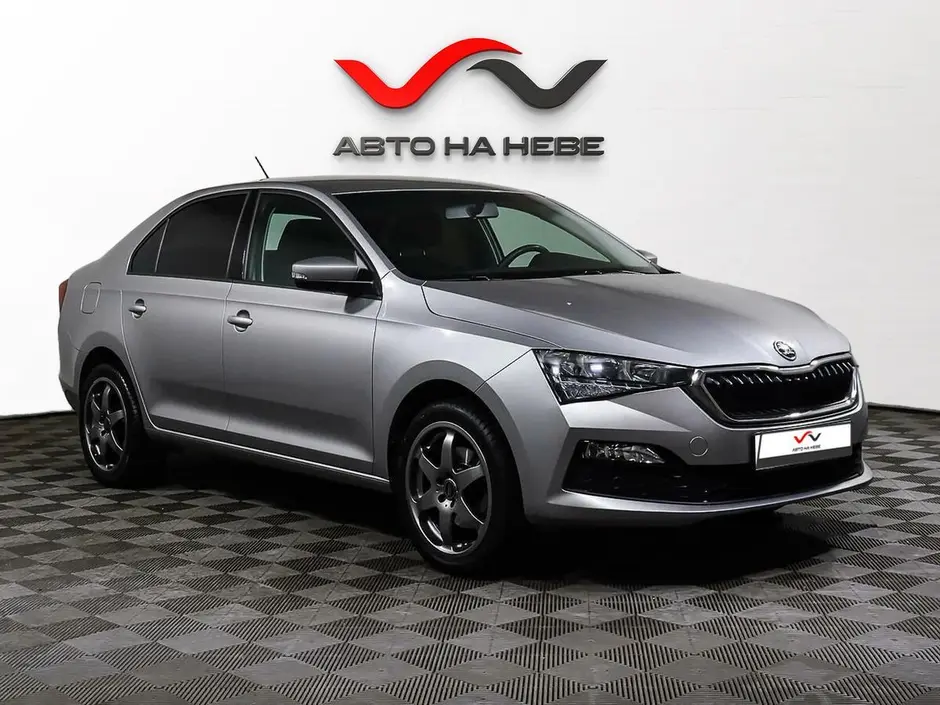 «Авто на Неве»