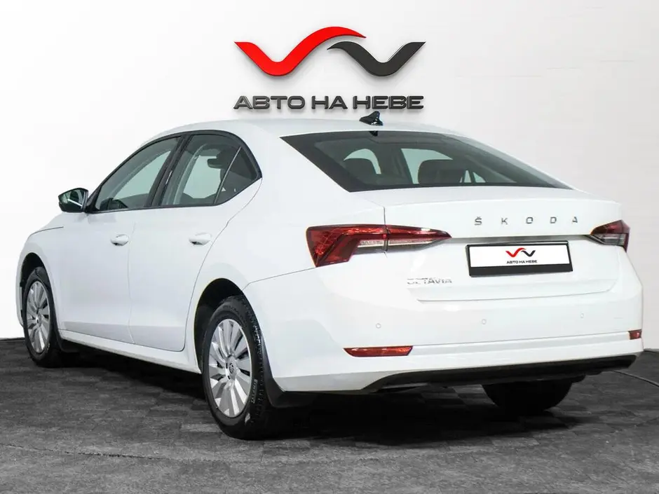 «Авто на Неве»