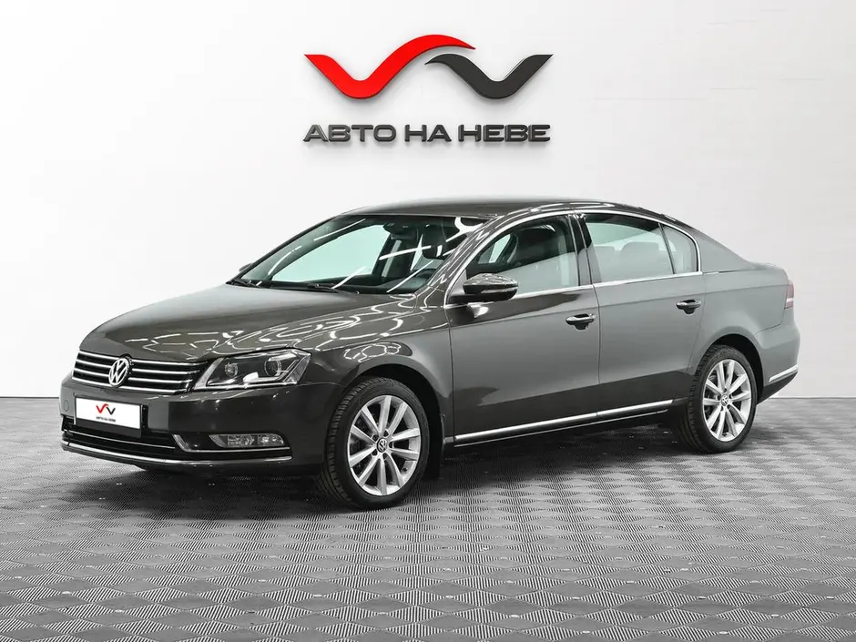 «Авто на Неве»