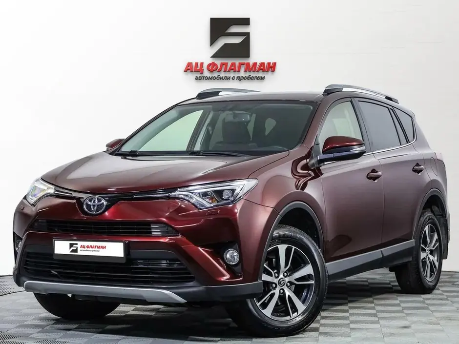 Toyota RAV4, 2015 г.