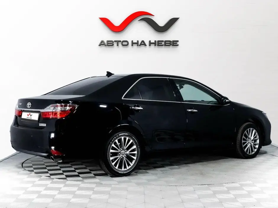 «Авто на Неве»