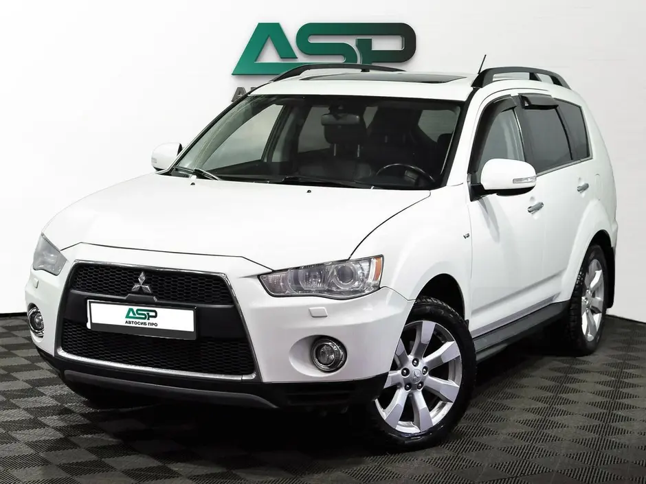 Mitsubishi Outlander, 2011 г.