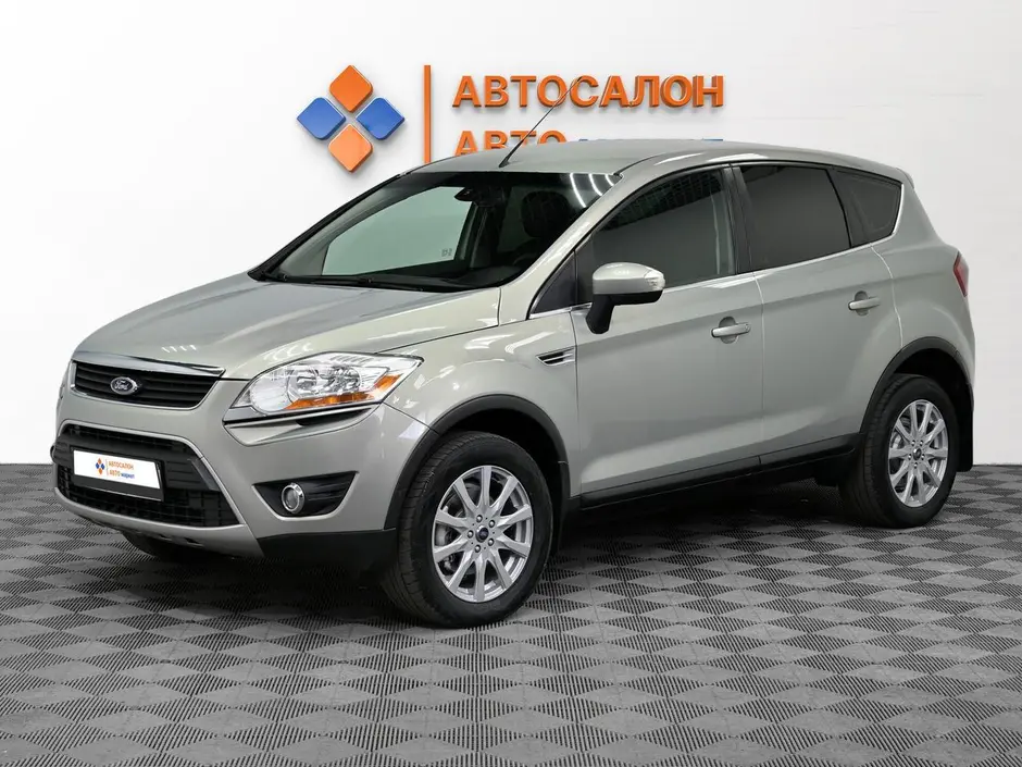 Ford Kuga, 2010 г.