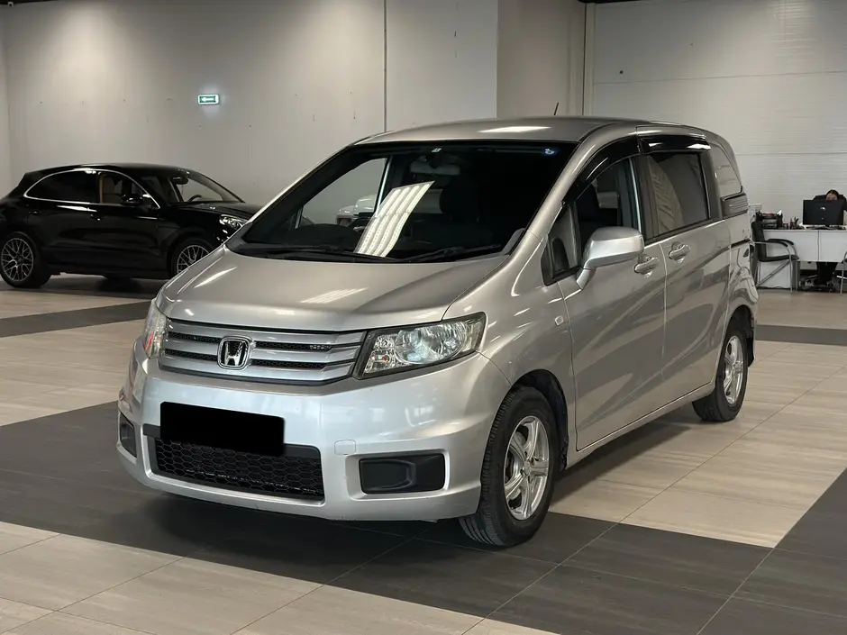 Honda Freed, 2010 г.