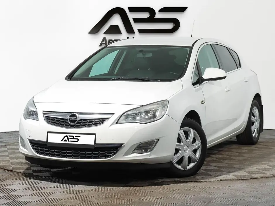 Opel Astra, 2013 г.