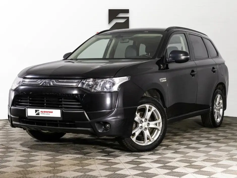 Mitsubishi Outlander, 2014 г.