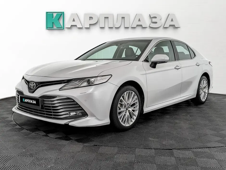 Toyota Camry, 2018 г.