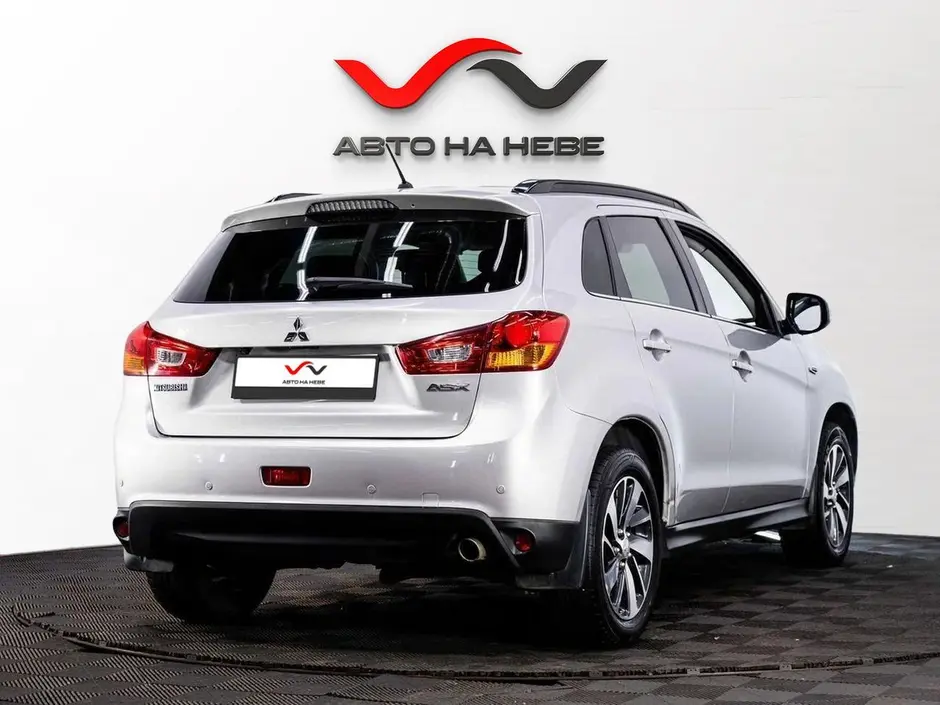 «Авто на Неве»