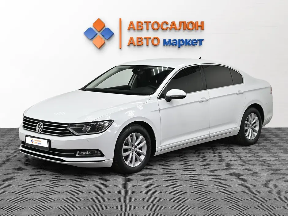 Volkswagen Passat, 2015 г.