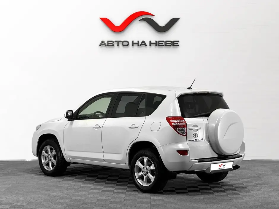 «Авто на Неве»