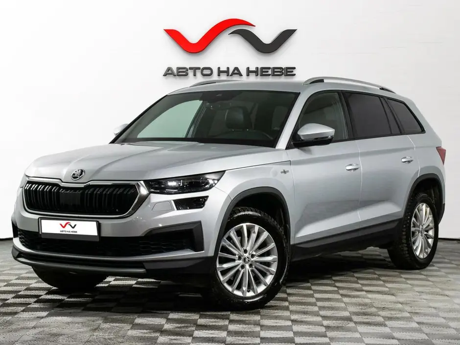 «Авто на Неве»