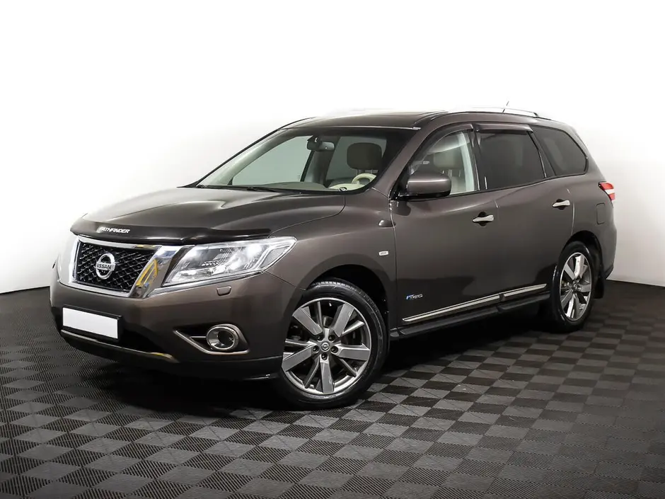 Nissan Pathfinder, 2014 г.