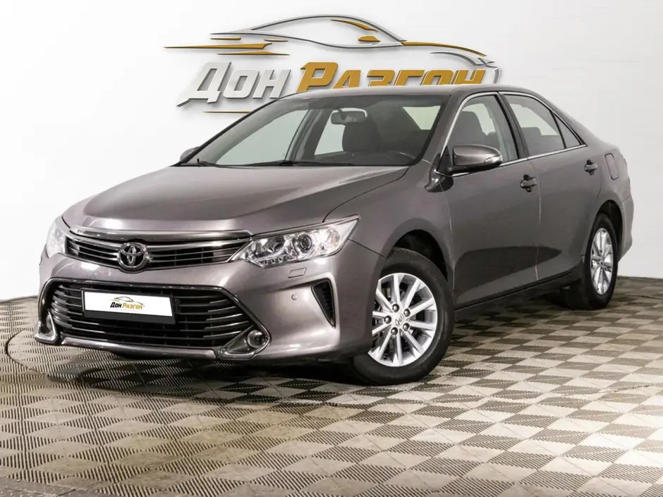 Toyota Camry, 2015 г.