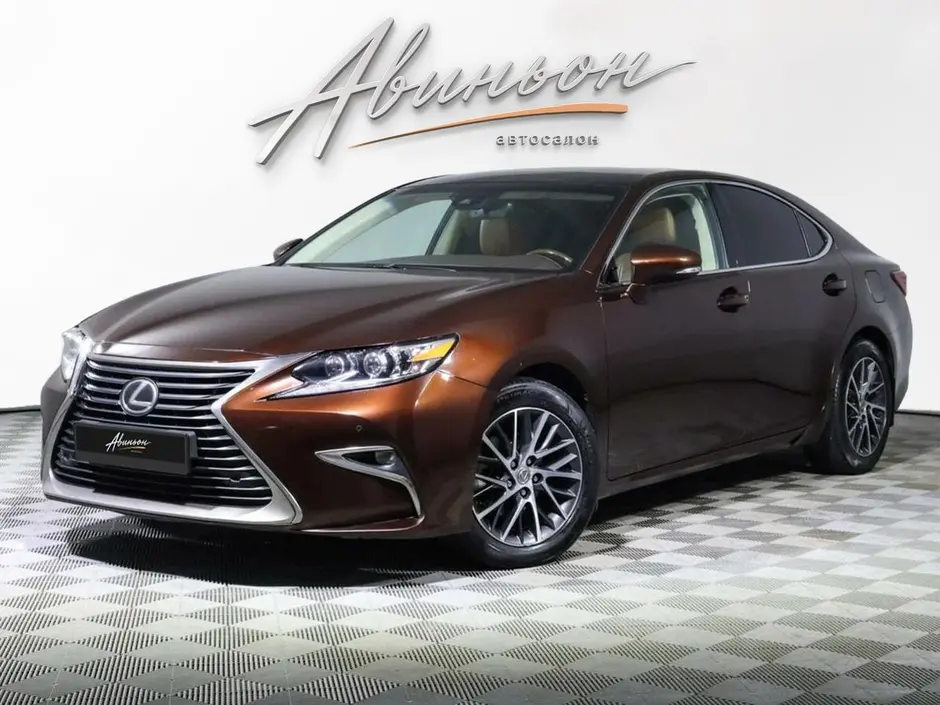 Lexus ES, 2015 г.