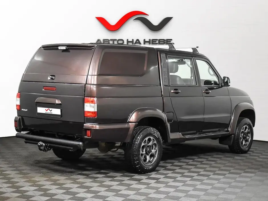 «Авто на Неве»
