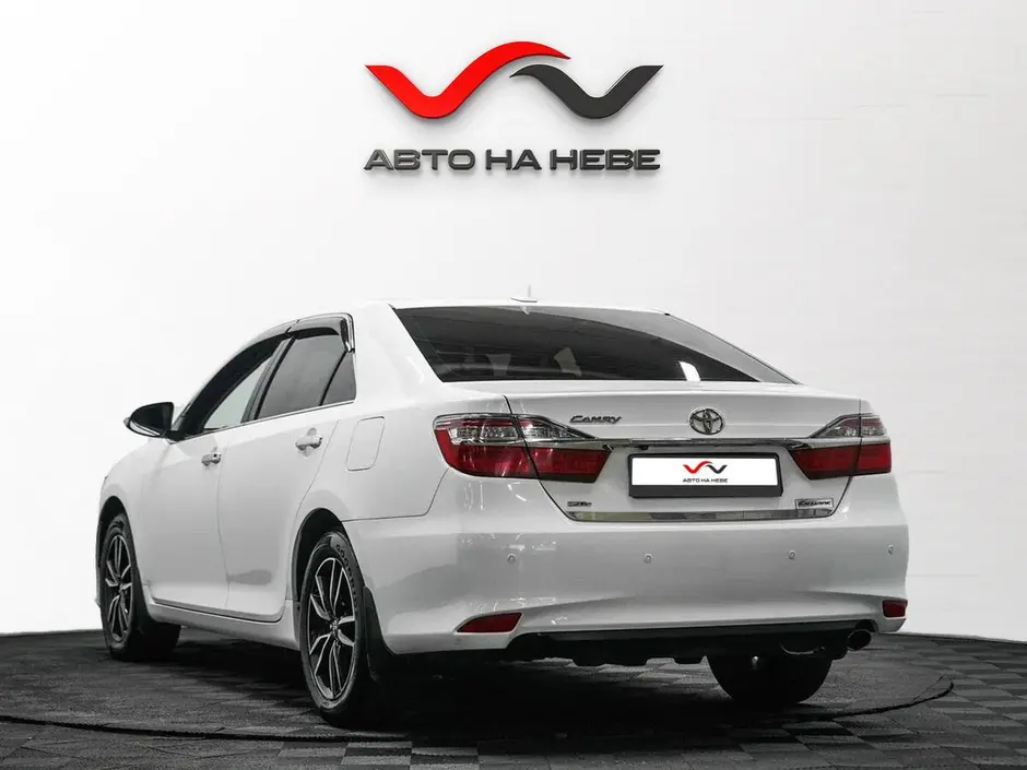 «Авто на Неве»