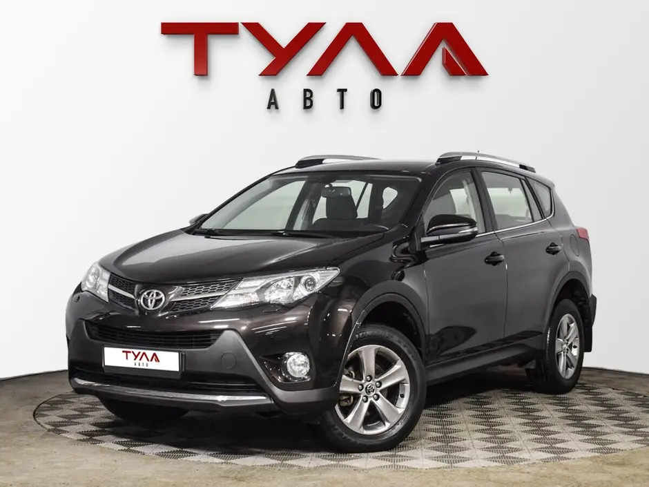 Toyota RAV4, 2015 г.