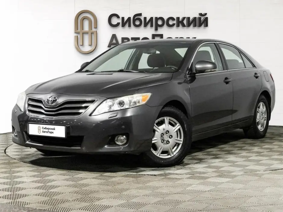 Toyota Camry, 2010 г.