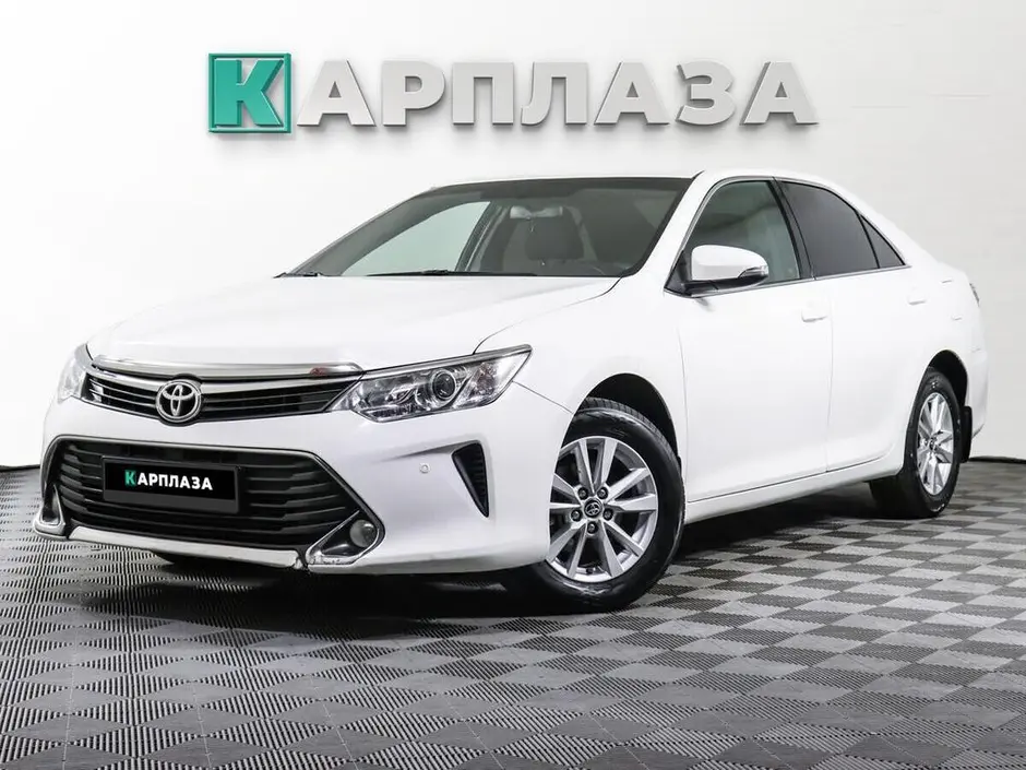 Toyota Camry, 2016 г.